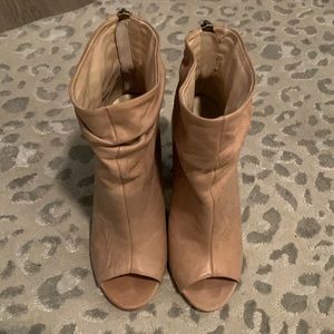 Chinese Laundry Kristin Cavallari leather ankle peep toe booties
